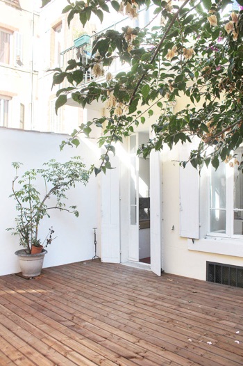 Rénovation d'un appartement, Marseille, Bouches-du-Rhône, vue terrasse– RBB Architectes